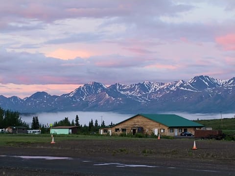 Property building, Facade/entrance, Natural landscape, View (from property/room), Mountain view