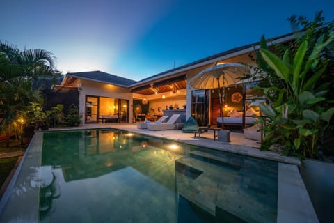 Night, Natural landscape, Garden view, Pool view, Swimming pool, Swimming pool, Swimming pool