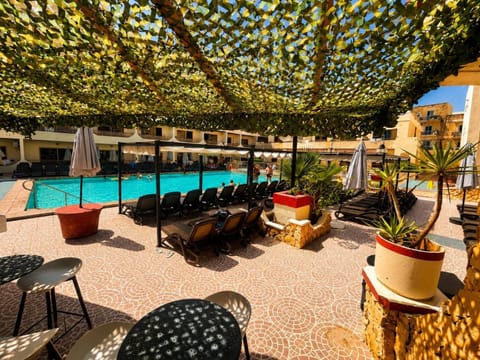 Pool view, Swimming pool