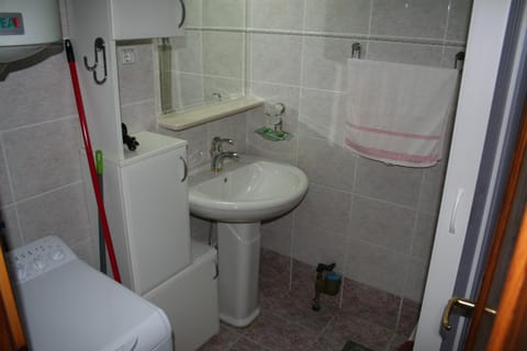 Beachfront apartment in Becici,Rafilovici,Budva Apartment in Budva Municipality