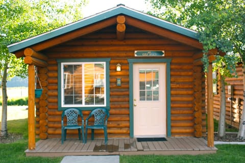 Cabin Creek Inn Cabin in Thayne