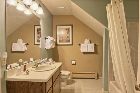 210 Pointes North Inn House in Charlevoix