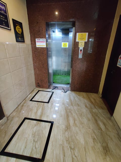 Property building, Lobby or reception