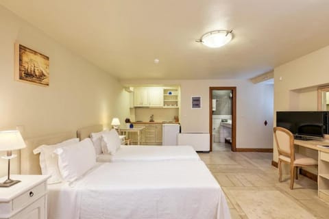 Mare Monte Luxury Suites Apartment hotel in Spetses