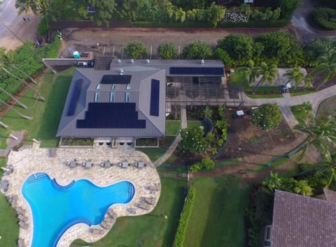 Banquet/Function facilities, Pool view