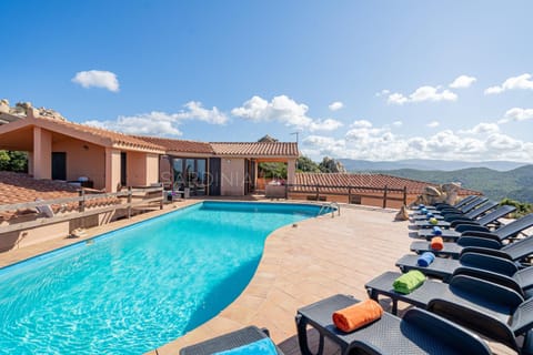Villa in Sardinia with Sea View - Arielle Villa in Sardinia