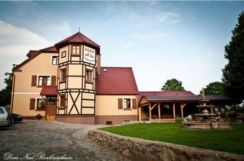 Dom Nad Rozlewiskiem Farm Stay in West Pomeranian Voivodeship, Poland