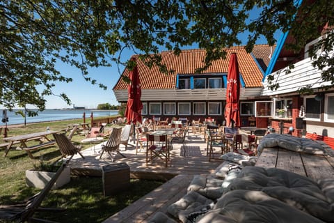 Property building, Patio, Seating area, Sea view