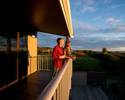 Balcony/Terrace, Garden view