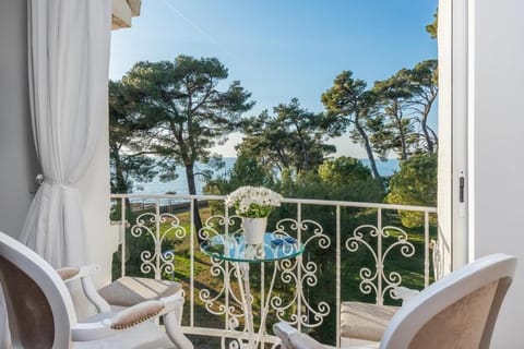 Balcony/Terrace, Landmark view, Sea view