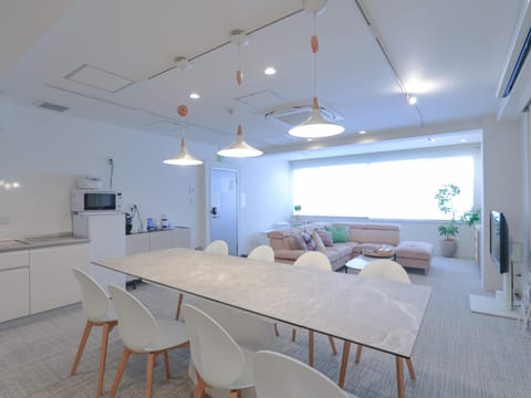 Living room, Dining area