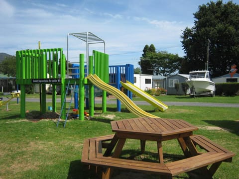 Te Puru Holiday Park Campground/ 
RV Resort in Waikato