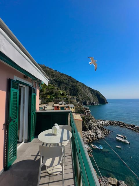 View (from property/room), Balcony/Terrace, Sea view