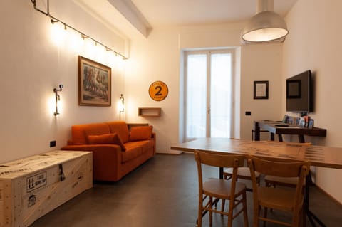 TV and multimedia, Living room, Dining area