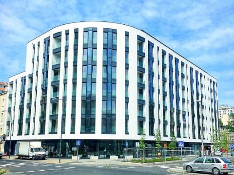 Property building, Nearby landmark, Facade/entrance