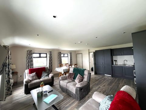 Tigh Fitz Apartments - Inis Mór, Aran Island Apartment in County Clare