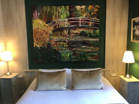 L'Hôtel Le Cheval Noir Hotel in Île-de-France