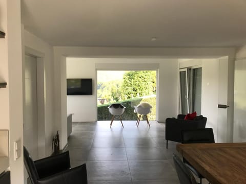 Jidajo See Cottage Nationalpark Eifel House in Wallonia, Belgium