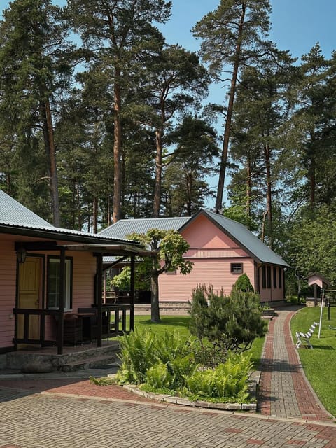 Property building, Area and facilities