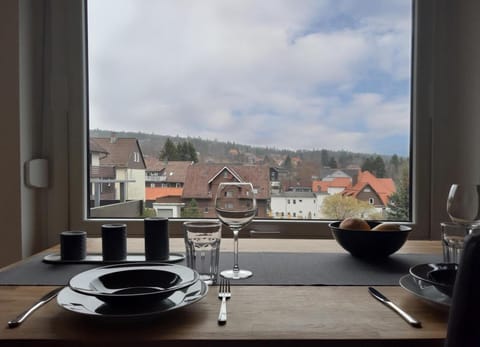 Dining area, City view, Mountain view
