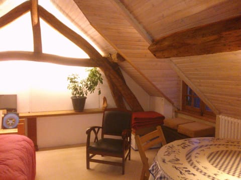 Seating area, Bedroom