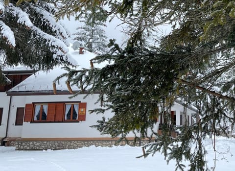 Property building, Winter