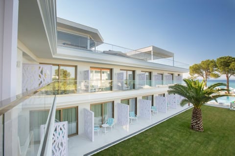 Property building, Balcony/Terrace