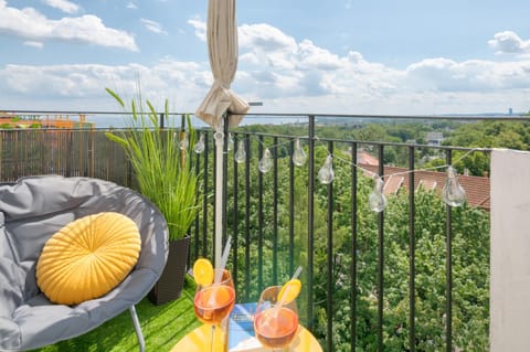 Property building, View (from property/room), City view