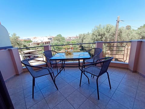 Day, View (from property/room), Balcony/Terrace, Seating area