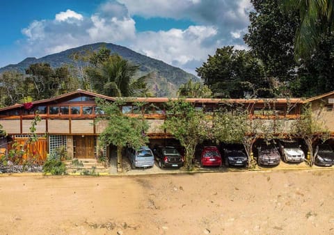 Property building, Natural landscape, Mountain view, Parking
