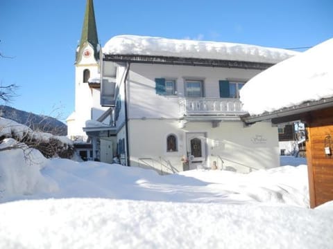 Property building, Day, Winter