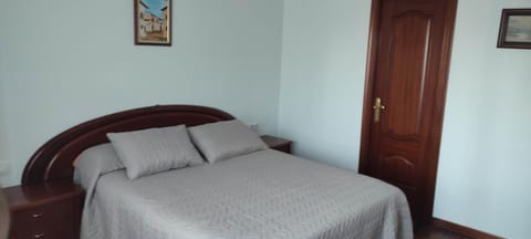 Piso muy Grande Apartment in O Morrazo