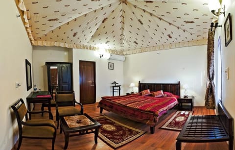 Photo of the whole room
