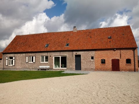 Hauwaertshoeve House in Flanders