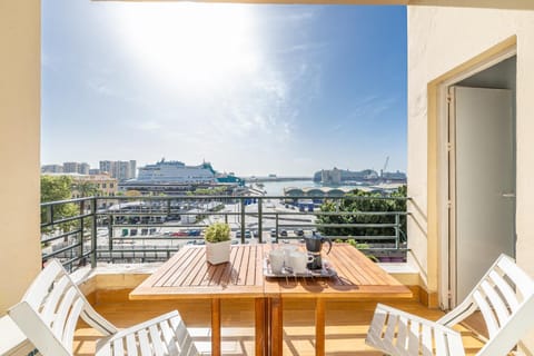 Balcony/Terrace, Balcony/Terrace