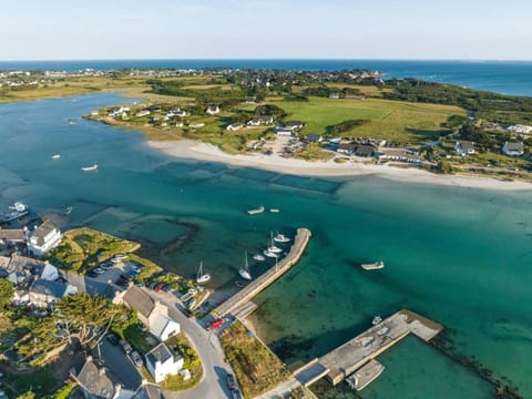 Appartement à 200m de la Plage de Légenèse à Carnac - 2 pièces, 4 pers, terrasse jardin, parking inclus - FR-1-477-143 Apartment in Carnac