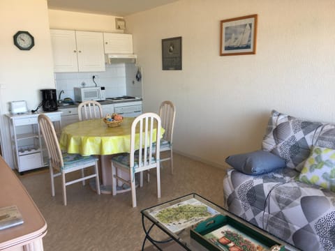 Fort-Mahon-Plage : Appartement cosy à deux pas de la mer, animaux admis, parking privatif - FR-1-482-27 Apartment in Fort-Mahon-Plage