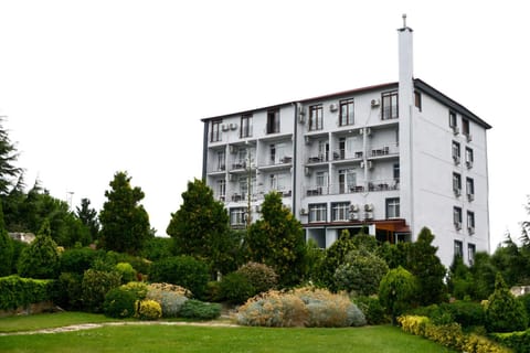 Property building, Restaurant/places to eat, Natural landscape, Garden, Garden view, Sea view, Sea view, Breakfast