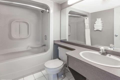 Bathroom, Photo of the whole room, On site