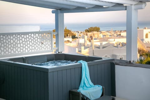 Hot Tub, View (from property/room)