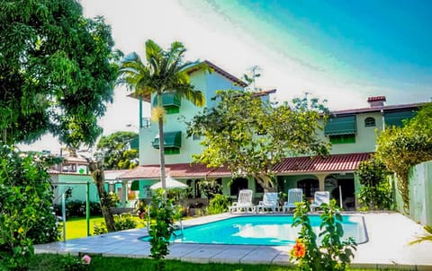 Property building, Garden, Swimming pool