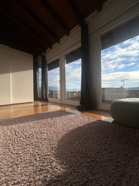 La casa di Angelina Apartment in Salo