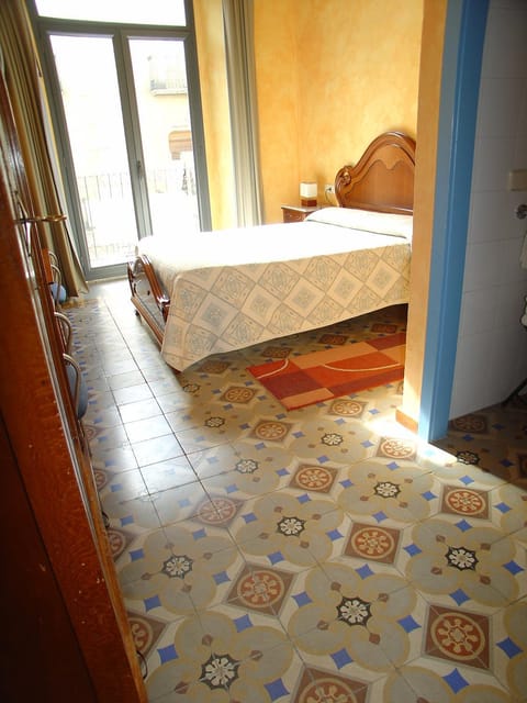 Day, Photo of the whole room