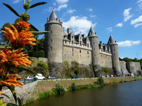 JOSSELIN CHURCH VIEW . House in Brittany