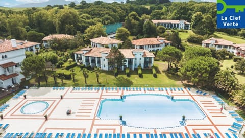 Property building, Spring, Day, Natural landscape, Bird's eye view, Mountain view, Pool view, Swimming pool, sunbed