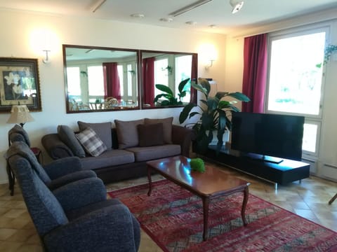 Gasthaus Henri Hotel in Turku