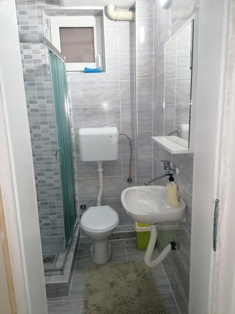 Fast Sleep & Go 1 Apartment in Serbia