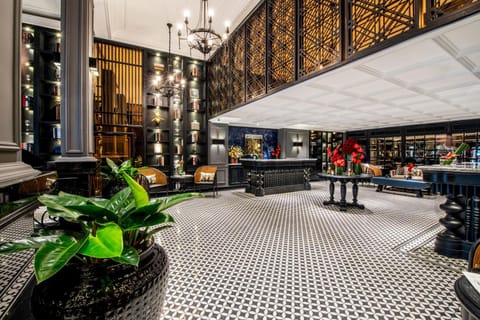 Restaurant/places to eat, Living room, Lobby or reception, Banquet/Function facilities, Seating area