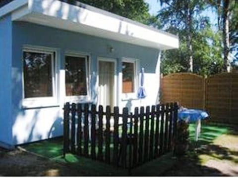 Bungalow Iris House in Trassenheide