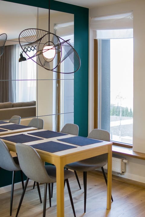 Dining area, Dining area